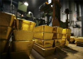 Gold dips in local, global markets after one-day surge — May 14, 2025 | The Express Tribune