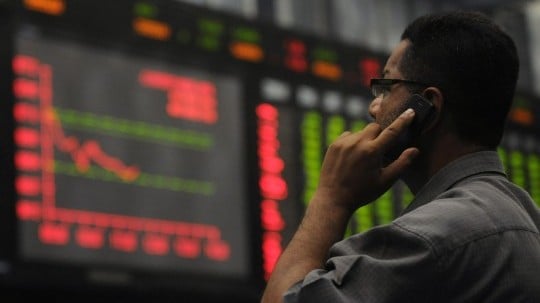 Stocks plunge on panic selling | The Express Tribune