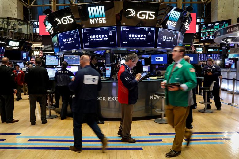 Investors eye shift from defensive stocks | The Express Tribune