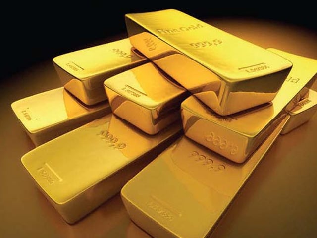 Gold, rupee on downward trajectory | The Express Tribune