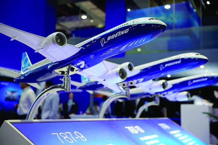China lifts ban on Boeing deliveries | The Express Tribune