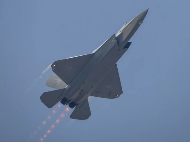 Chinese defence stocks surge as Pakistan buys J-35 stealth jets | The Express Tribune