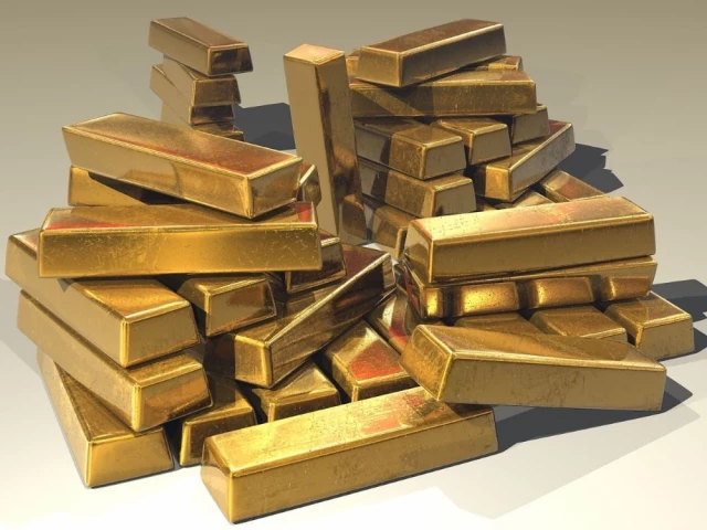 Gold prices in Pakistan Today – August 19, 2025 | The Express Tribune