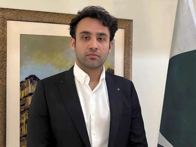 Minister hails Pakistan’s emerging role in global Crypto economy | The Express Tribune