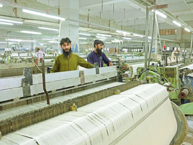 New officers briefed on trade, industry dynamics | The Express Tribune