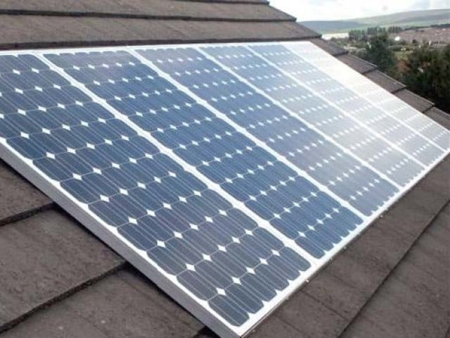Abolition of unit exchange under net metering hits solar power users | The Express Tribune